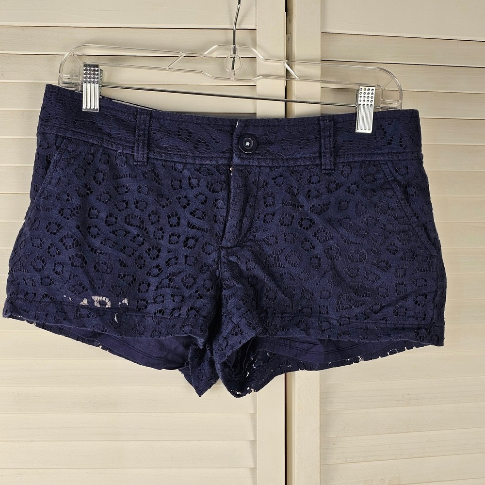 Lilly Pulitzer Womens Navy Lace The Walsh Shorts 4